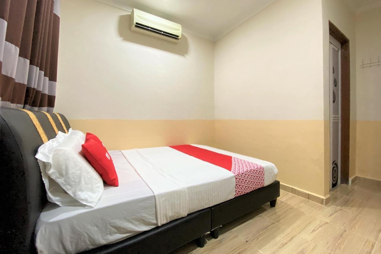 Oyo 90205 Bayu Sintok Motel Changlun Εξωτερικό φωτογραφία