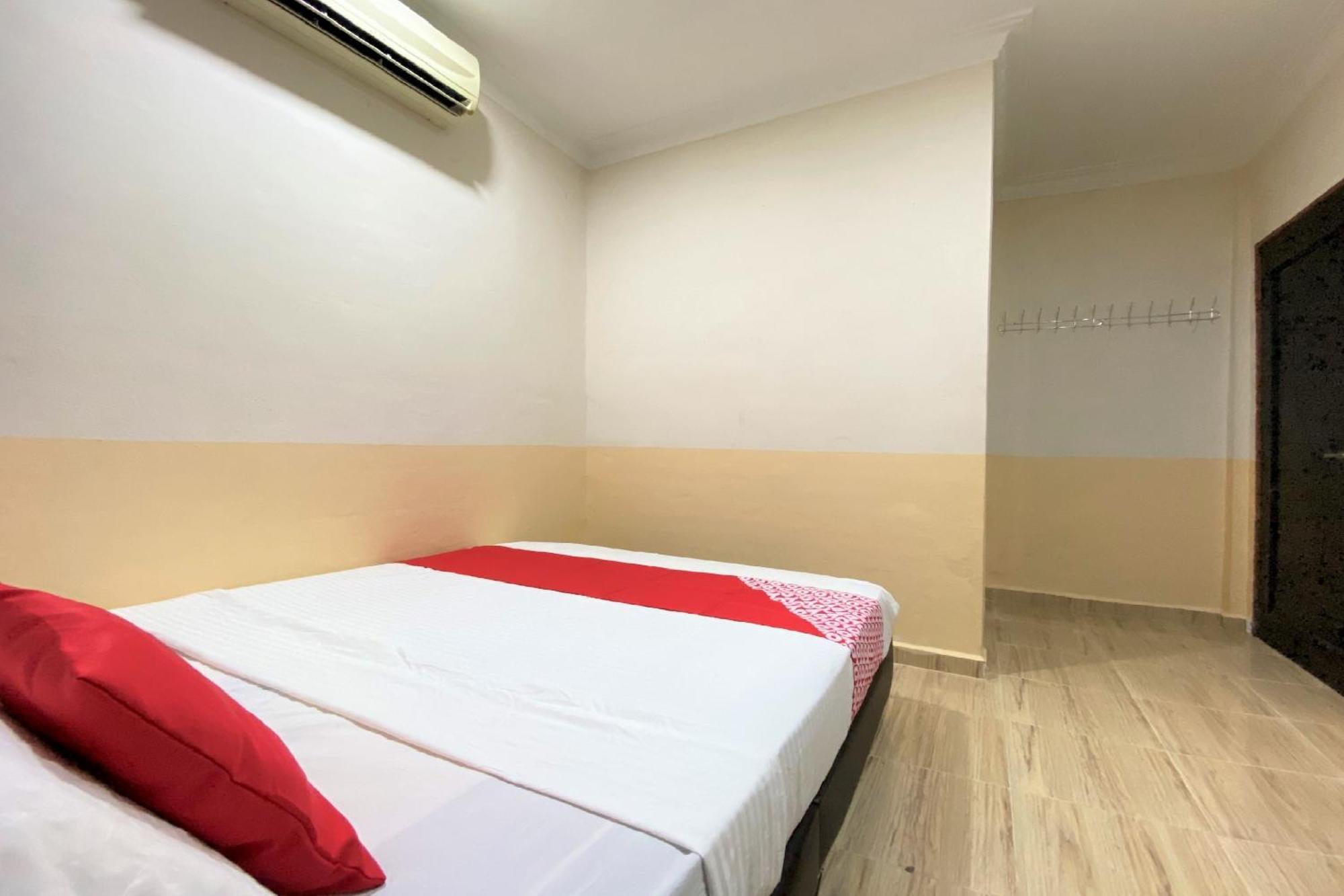 Oyo 90205 Bayu Sintok Motel Changlun Εξωτερικό φωτογραφία